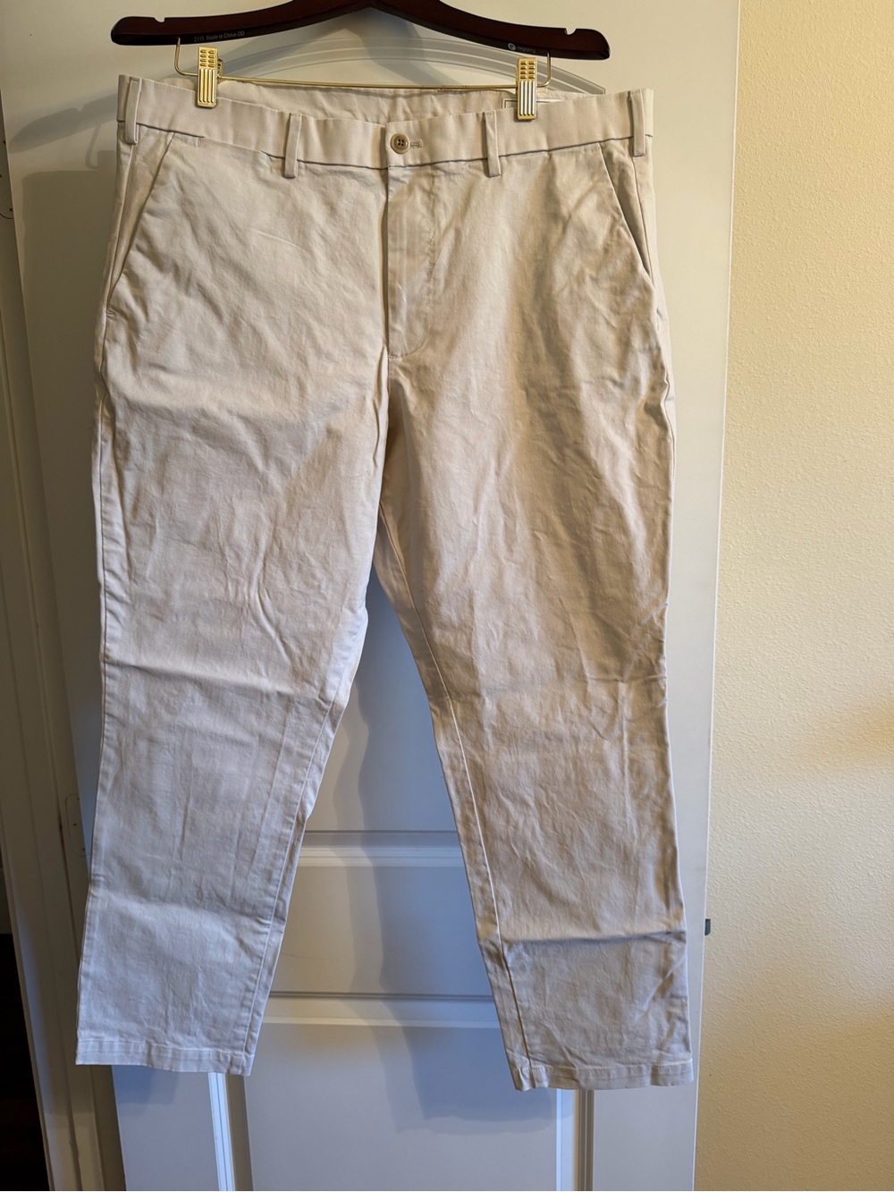 GAP Men's Light Cream Chino Pants